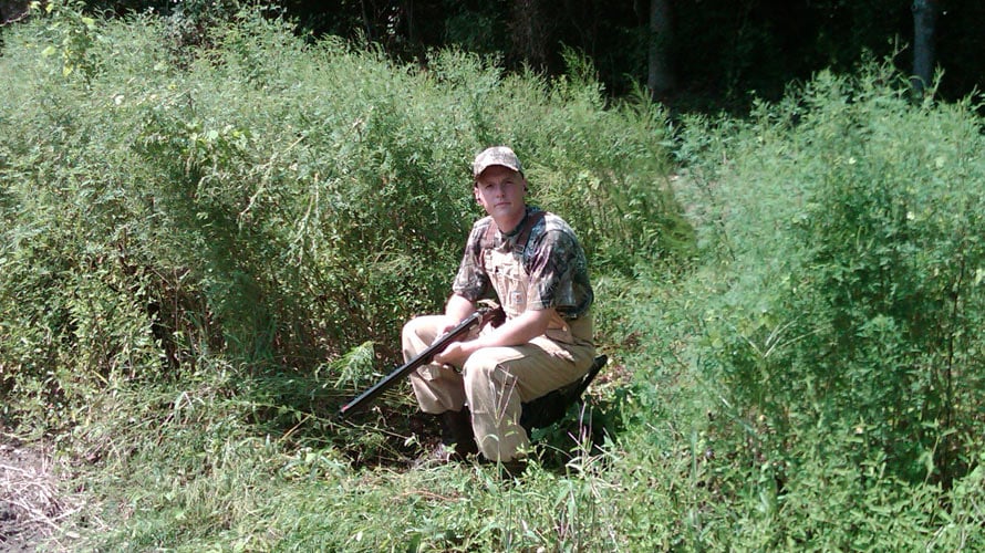 Dove-Hunter-Shooting