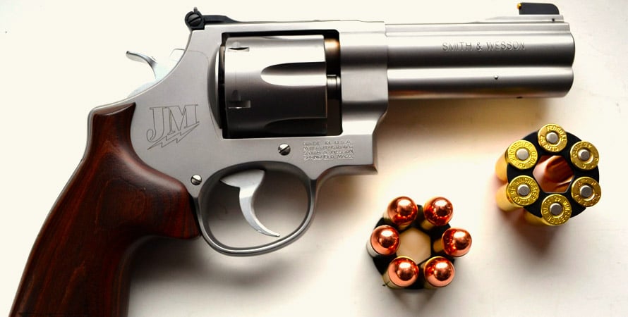 Revolver-Smith-Wesson